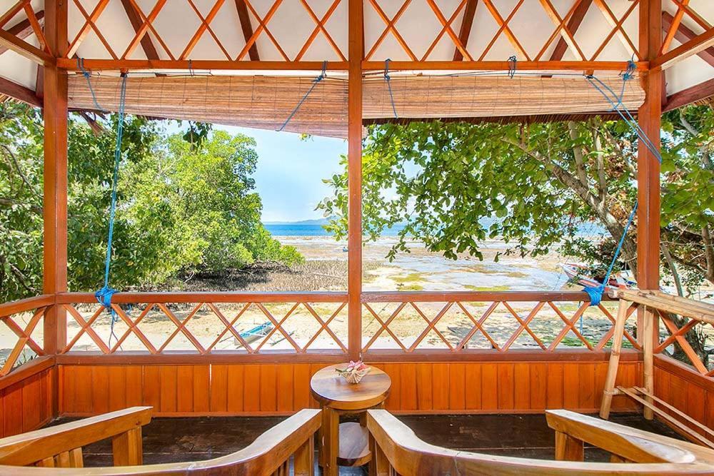 Raja Laut Dive Resort Bunaken Exterior foto