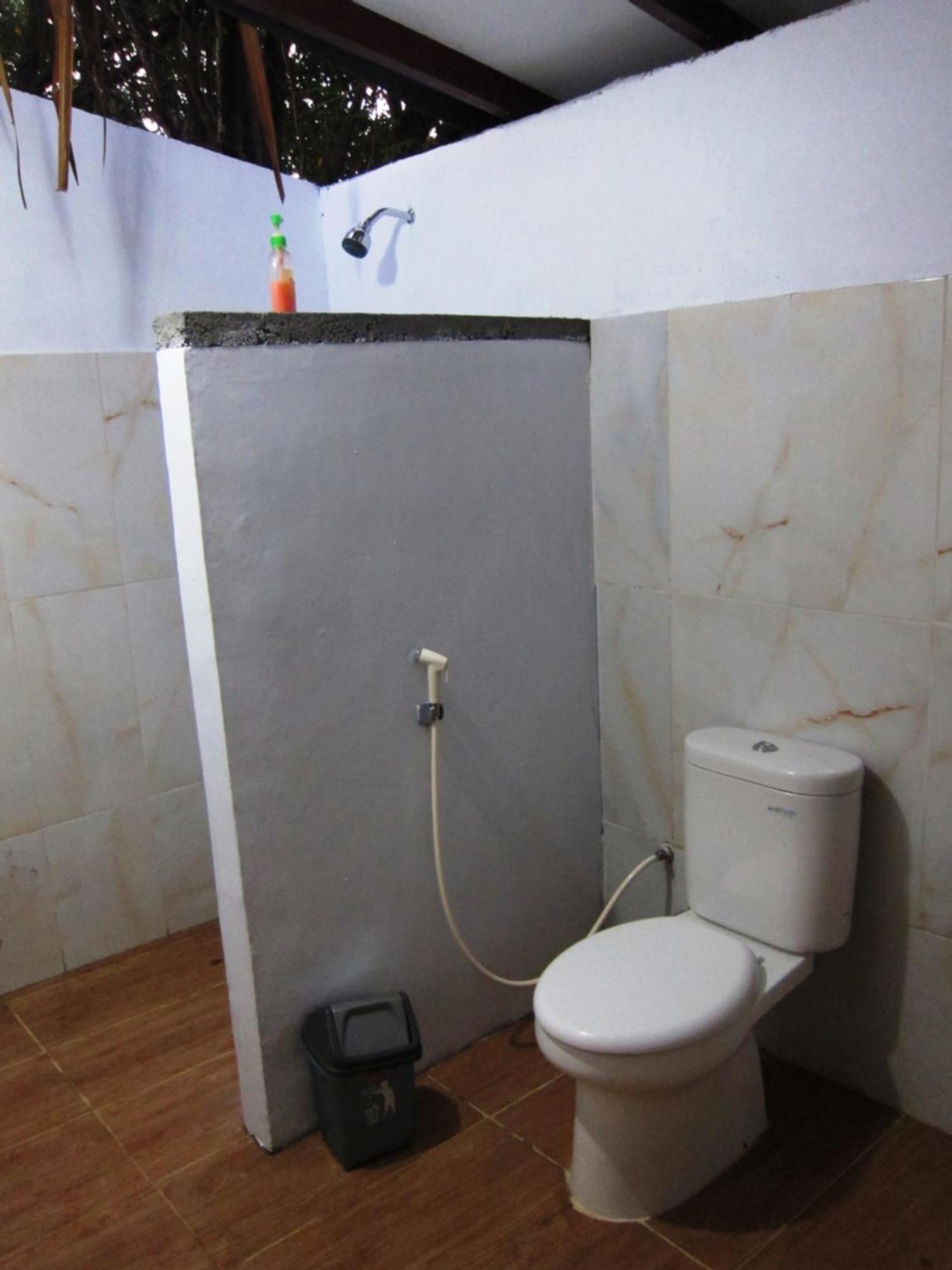 Raja Laut Dive Resort Bunaken Zimmer foto