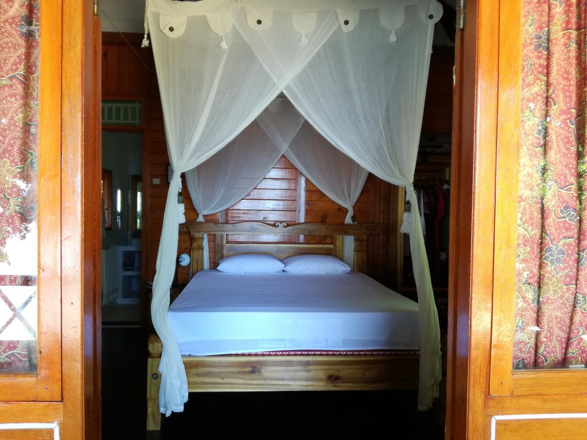 Raja Laut Dive Resort Bunaken Zimmer foto
